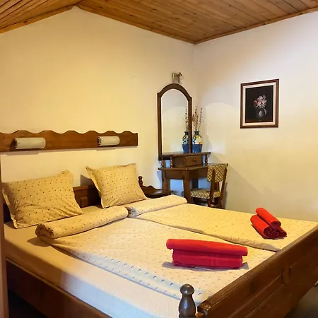 Hotel Complex Popangelov 2*