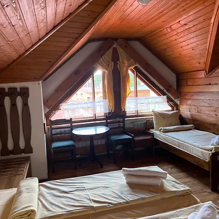 Отель Complex Popangelov 2*