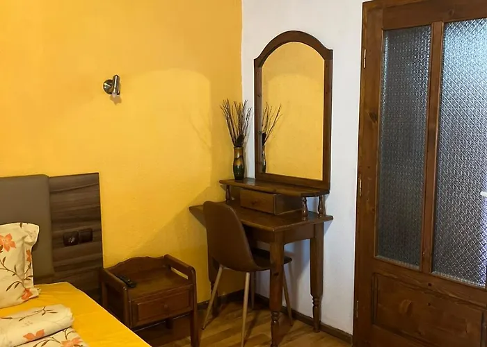 Complex Popangelov 2*