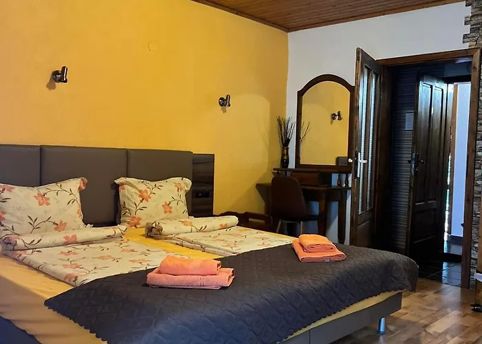 Complex Popangelov 2*